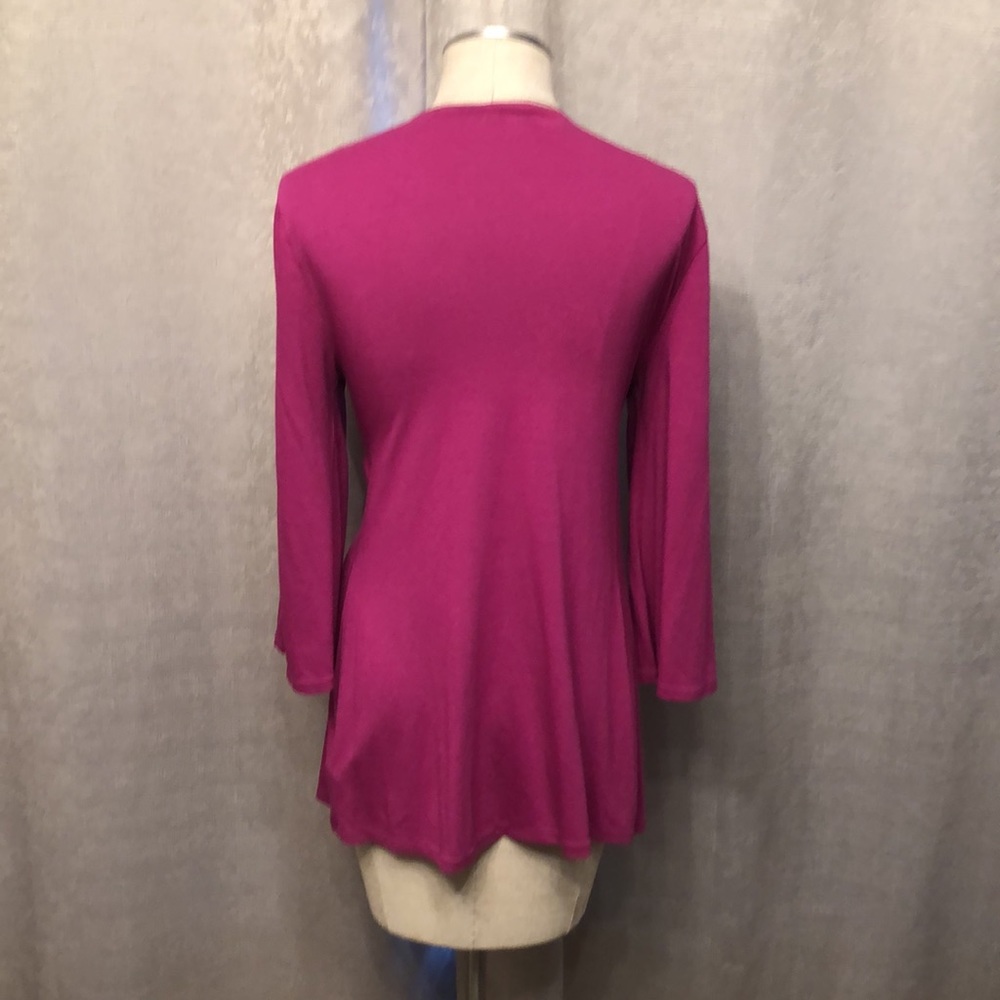 Gorgeous Hot Pink Cache top - Picture 5 of 8